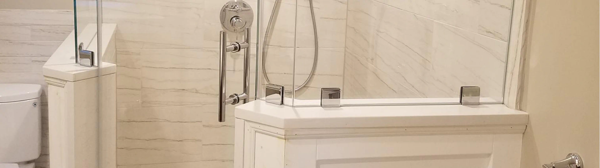 Bathroom Remodeling breadcrumb